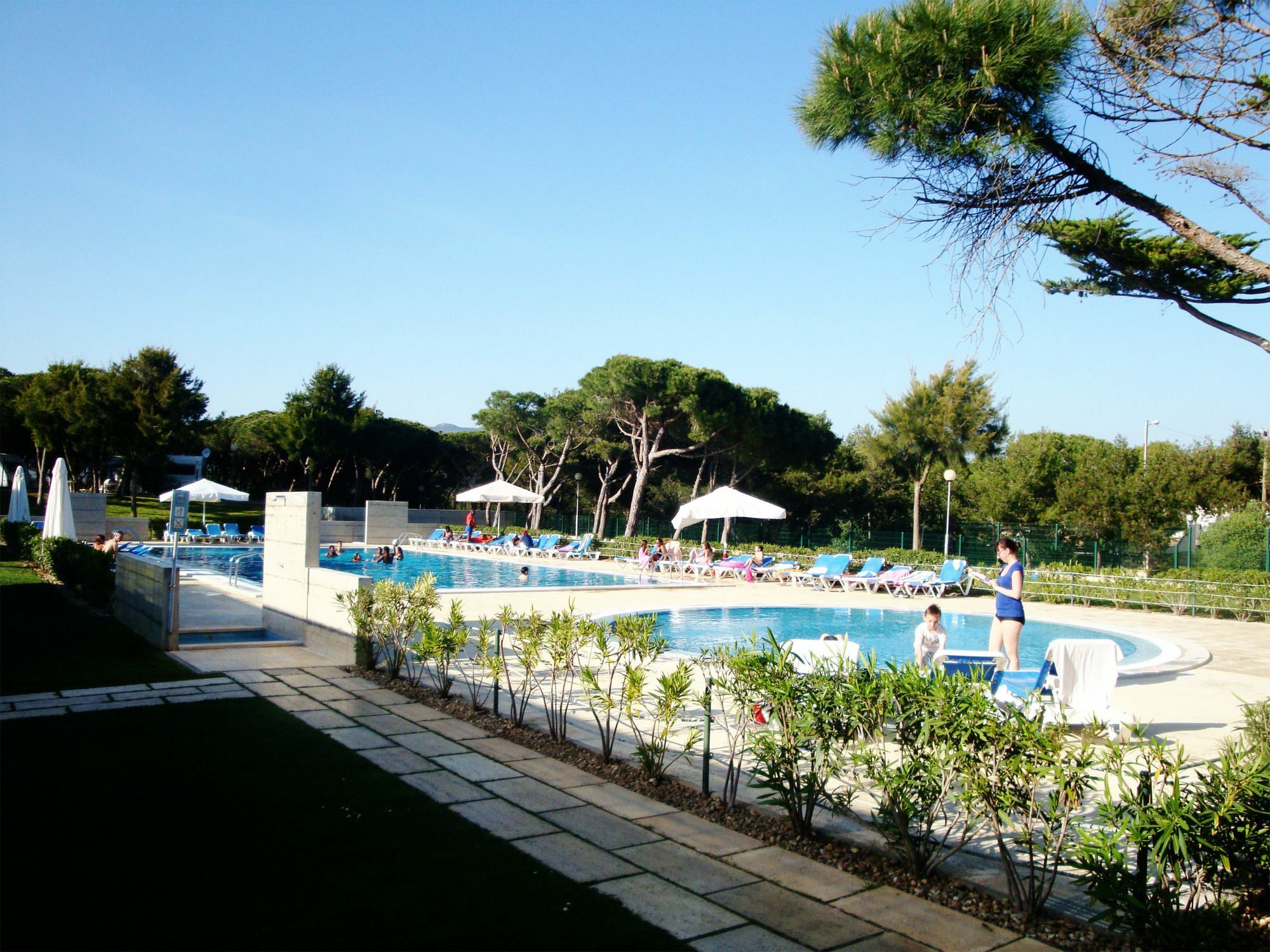 Orbitur Guincho Bungalows - Caravan Park 卡斯凯什 外观 照片